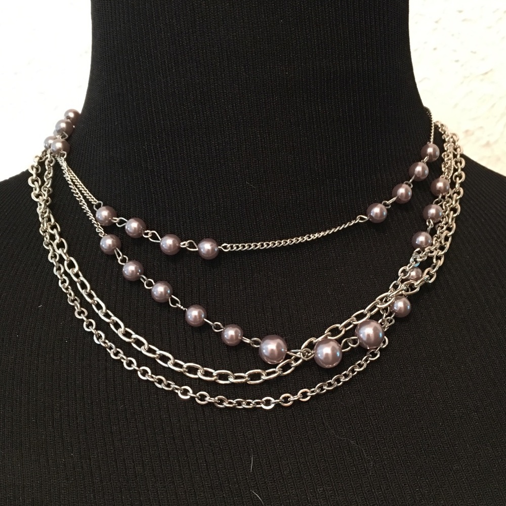 NWT Multi chain grey pearl necklace w/earrings